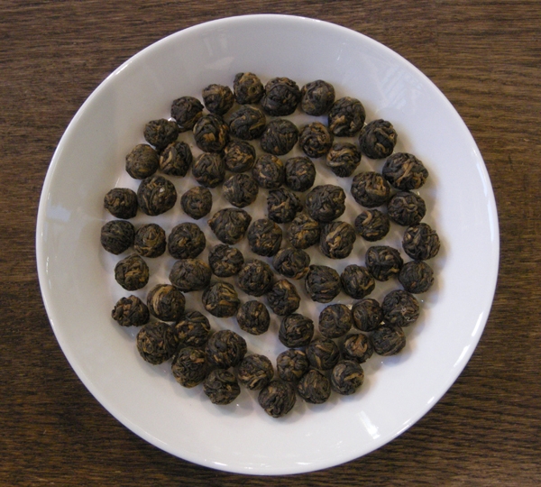 Black Dragon Pearls - Musta tee